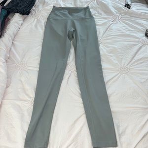 NVGTN grey leggings 10/10 condition